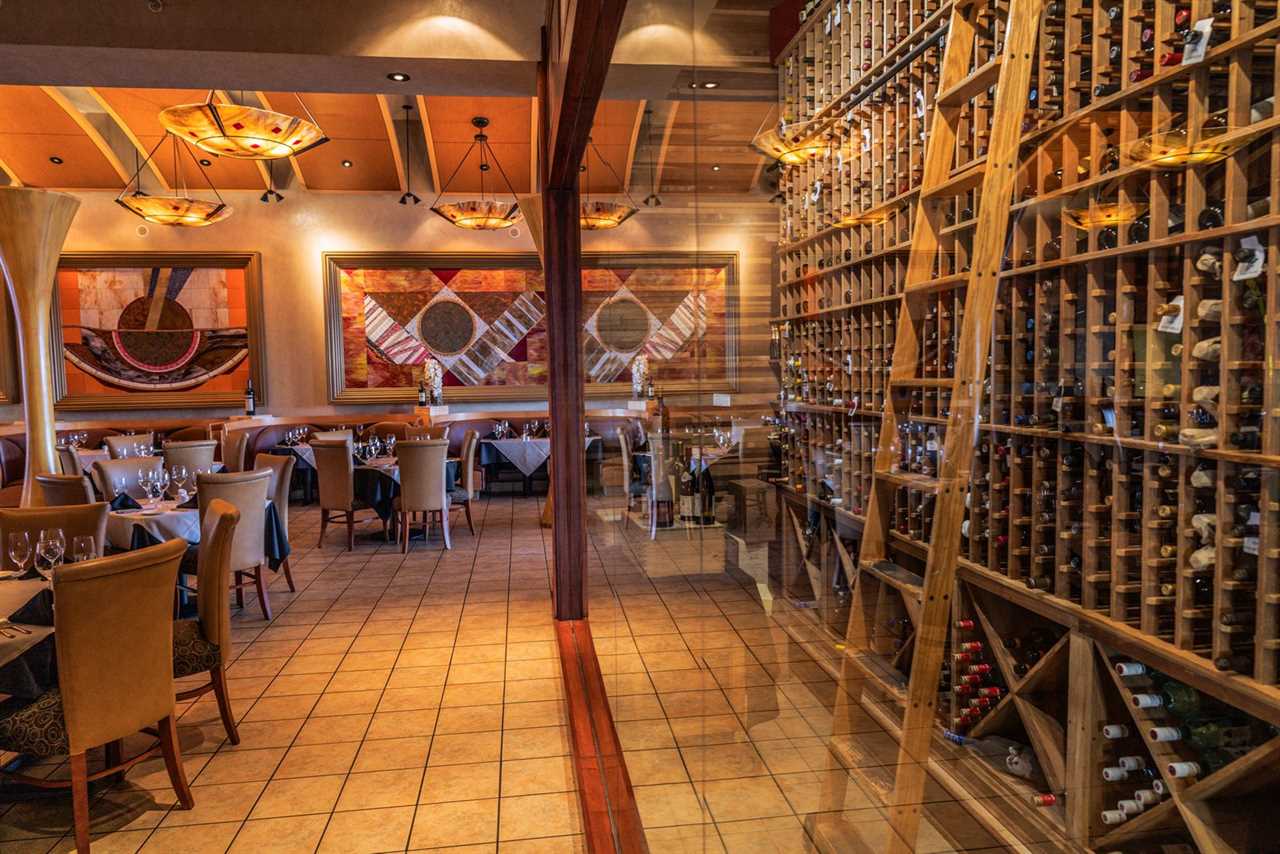 Eddie Merlot's Sullivan's Steakhouse and Eddie Merlot's Honored Among 2025 Wine Spectator Award Winners