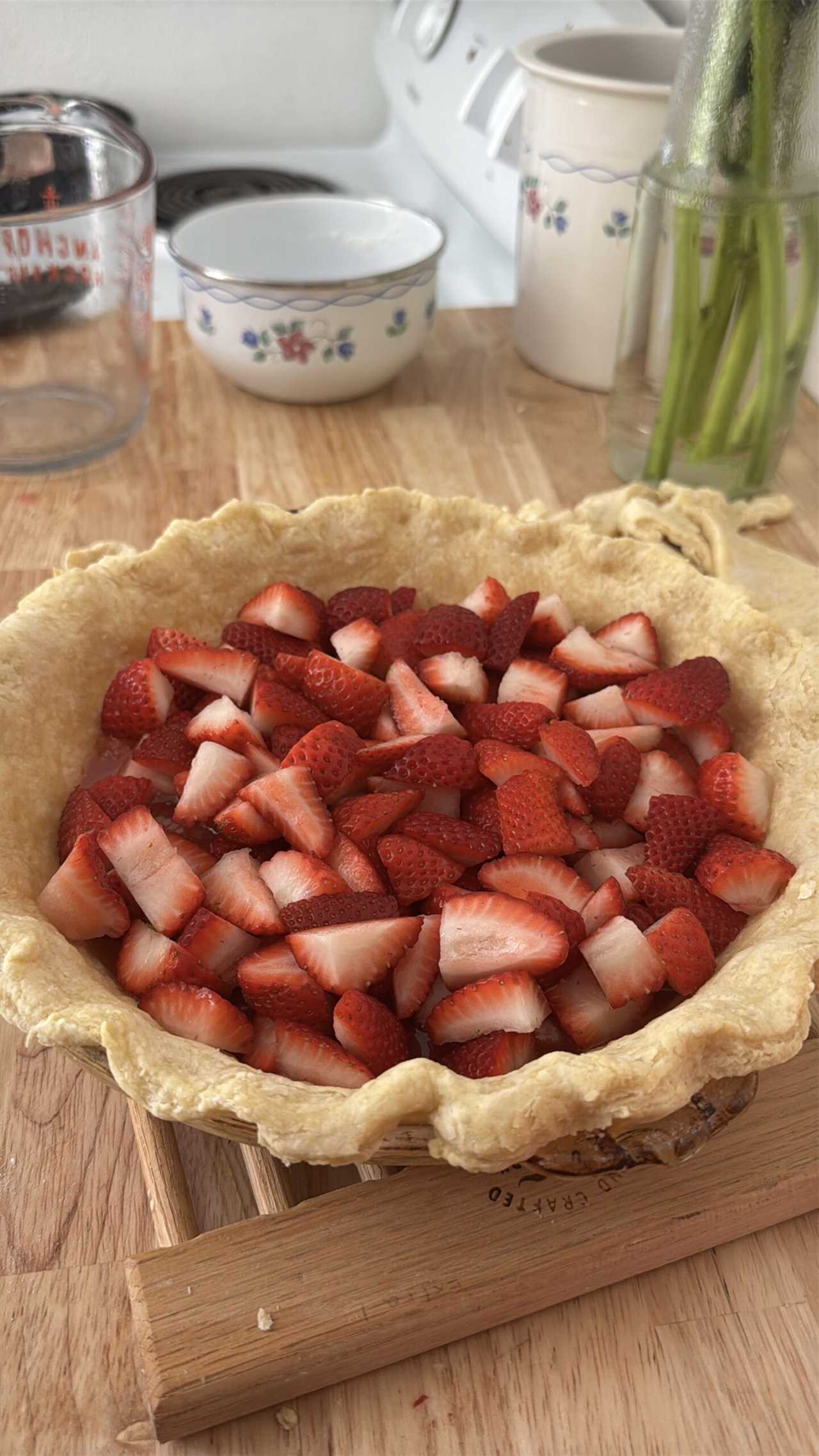 Easy Old Fashioned Strawberry Pie