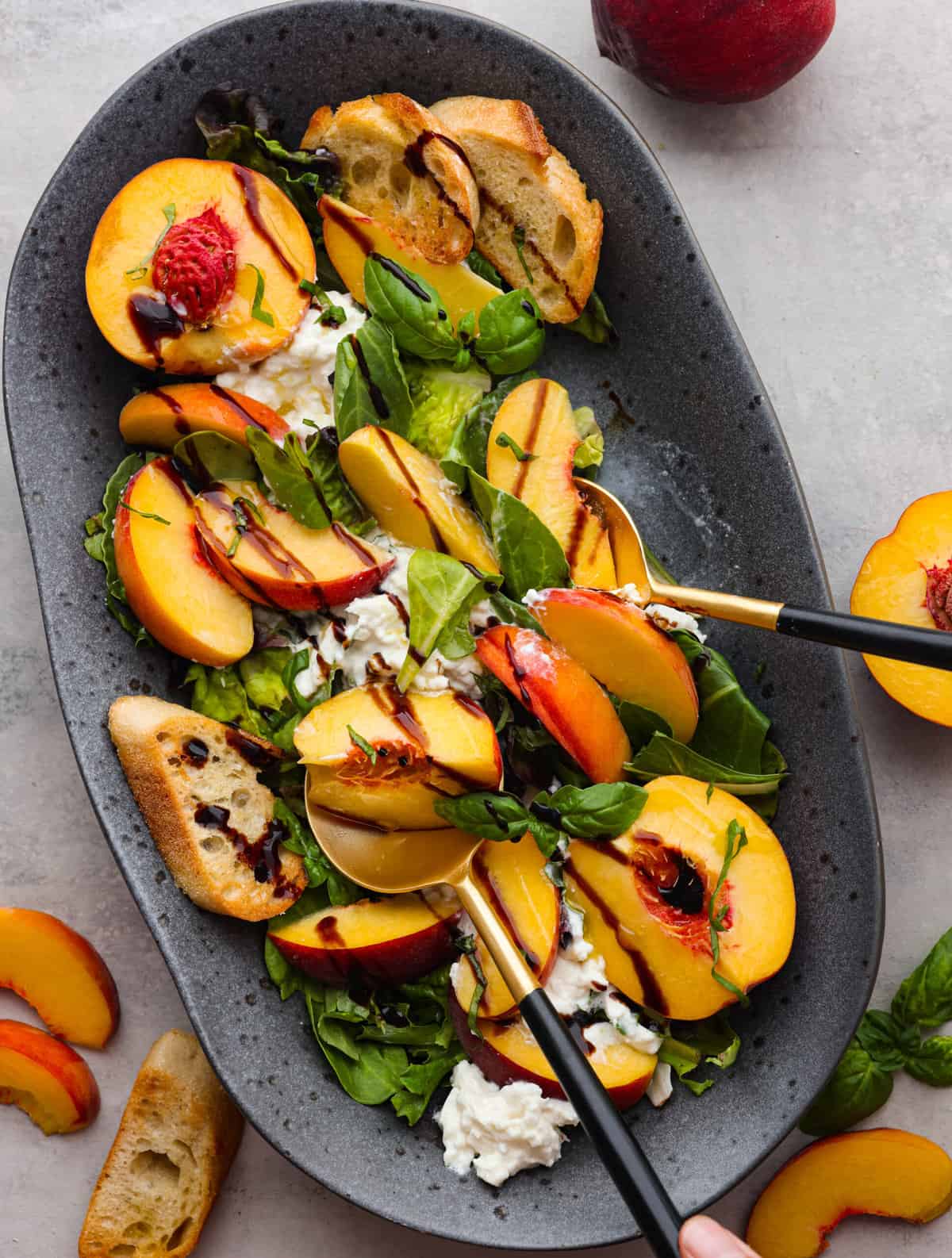 Crunchy Cucumber and Bell Pepper Salad