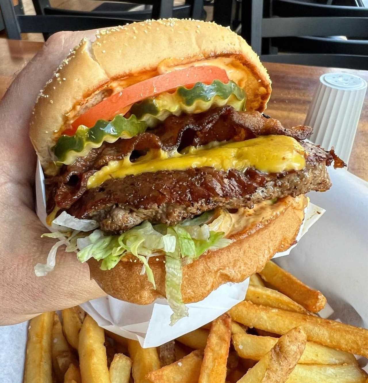 Killer Burger Continues Expansion Plans, Celebrates Opening of Newest Franchised Location in Bend, Oregon