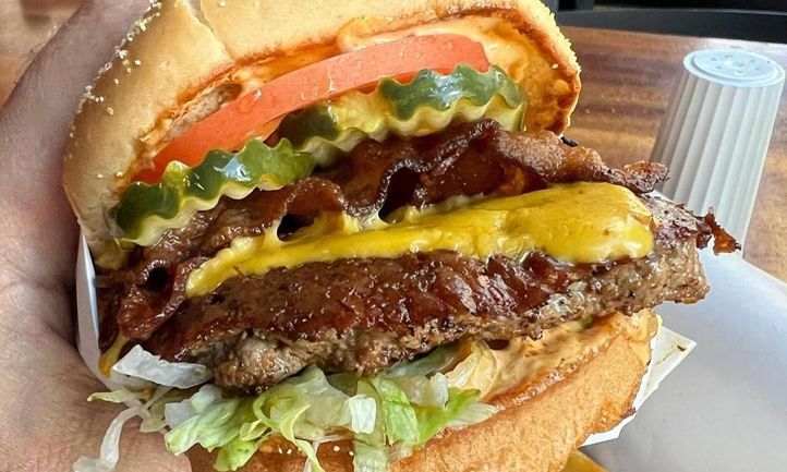 Restaurant Franchise News from Bobby's Burgers, The Peach Cobbler Factory, Killer Burger, and More!