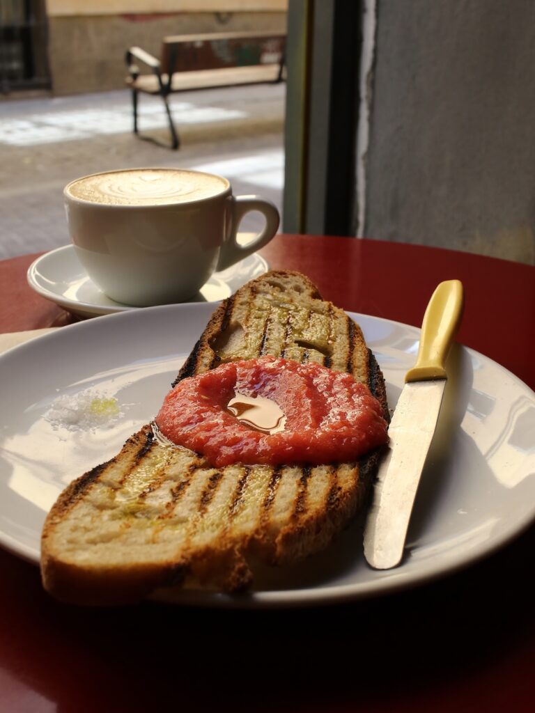 Chasing after Spain via tomato bread