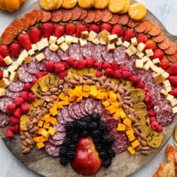 8 Thanksgiving Appetizers That Will Disappear Before Dinner
