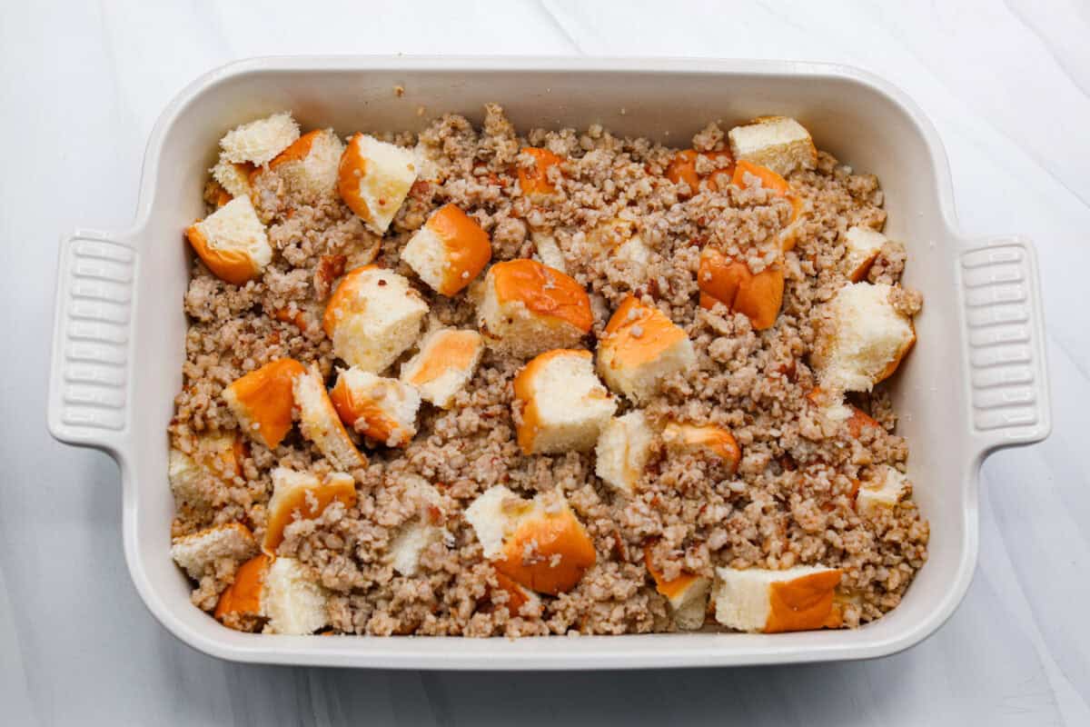 Hawaiian Roll Breakfast Covered Dish