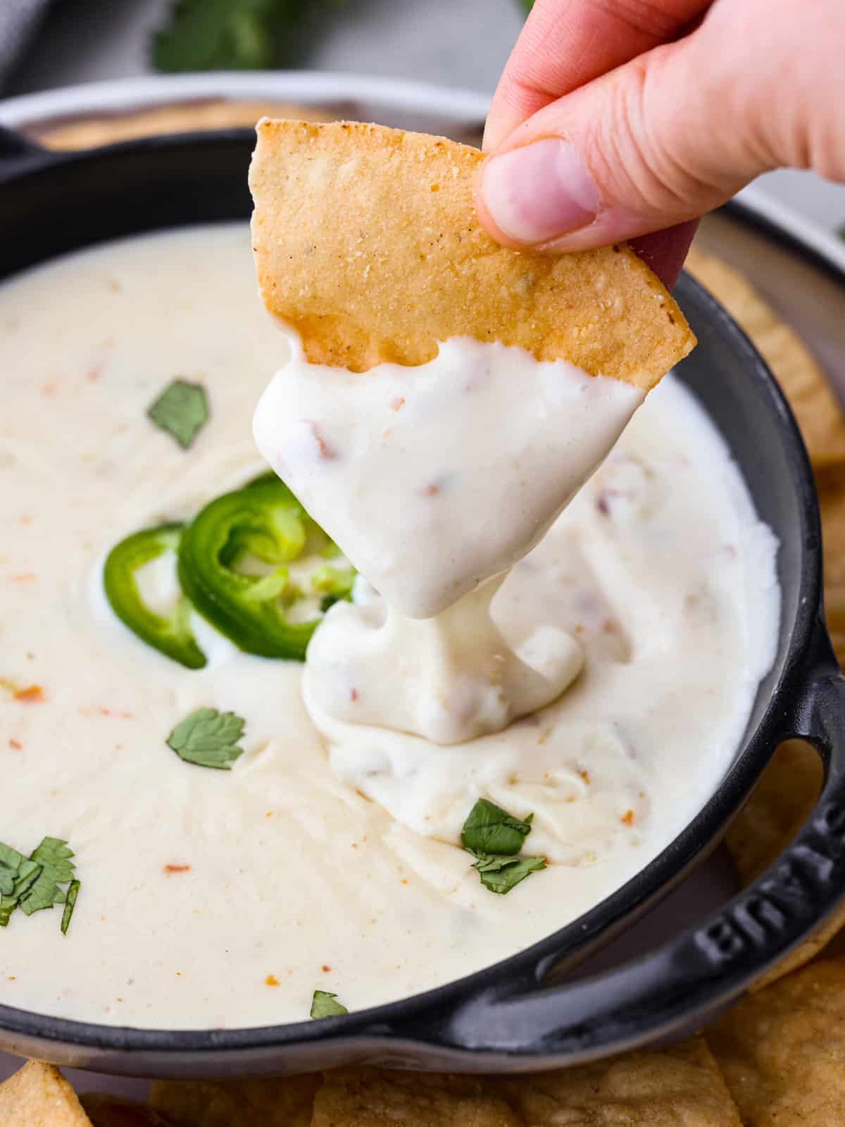 Cheesy Garlic Bread Dip