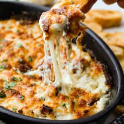 Cheesy Garlic Bread Dip