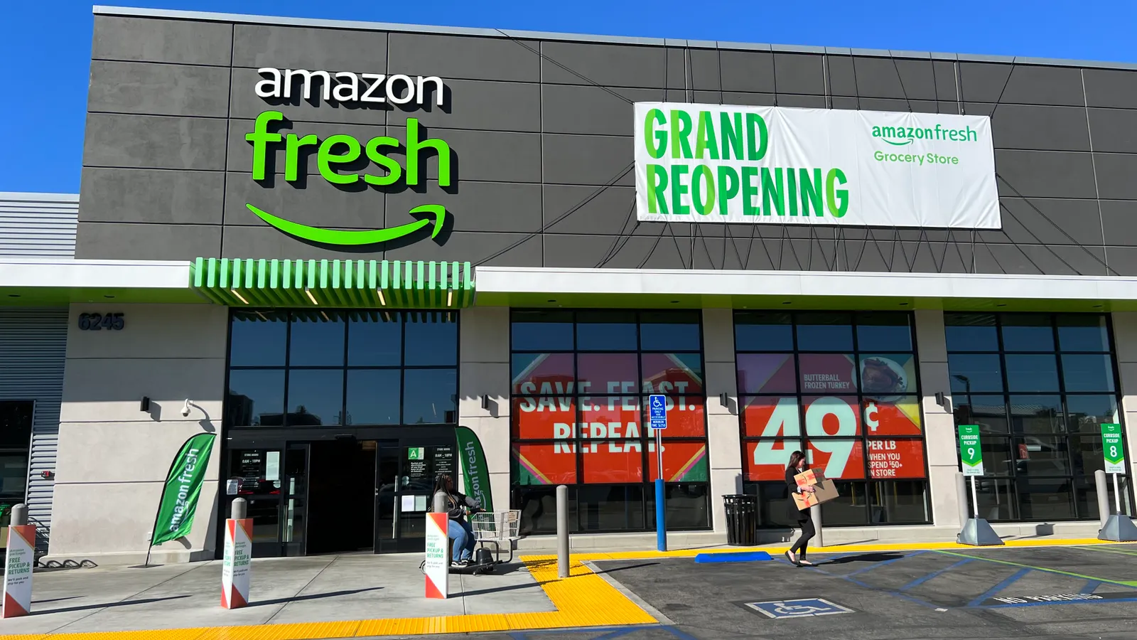 Amazon simplifies personal label grocery profile