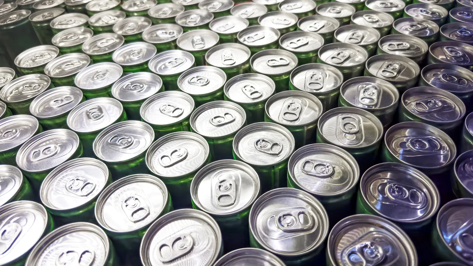 Bumpy beverage patterns stressed Q3 for can makers
