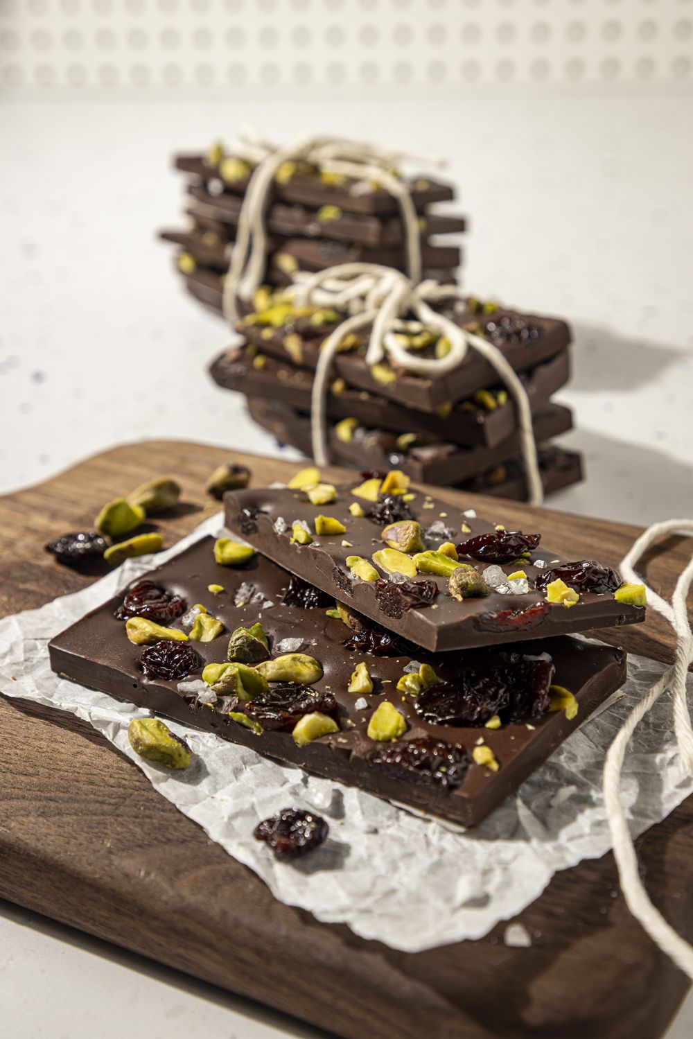 James Beard Award Winning Chef Michael Symon Serves Up Holiday Cheer With Festive Dark Chocolate Bark At Kitchen Works by Sodexo