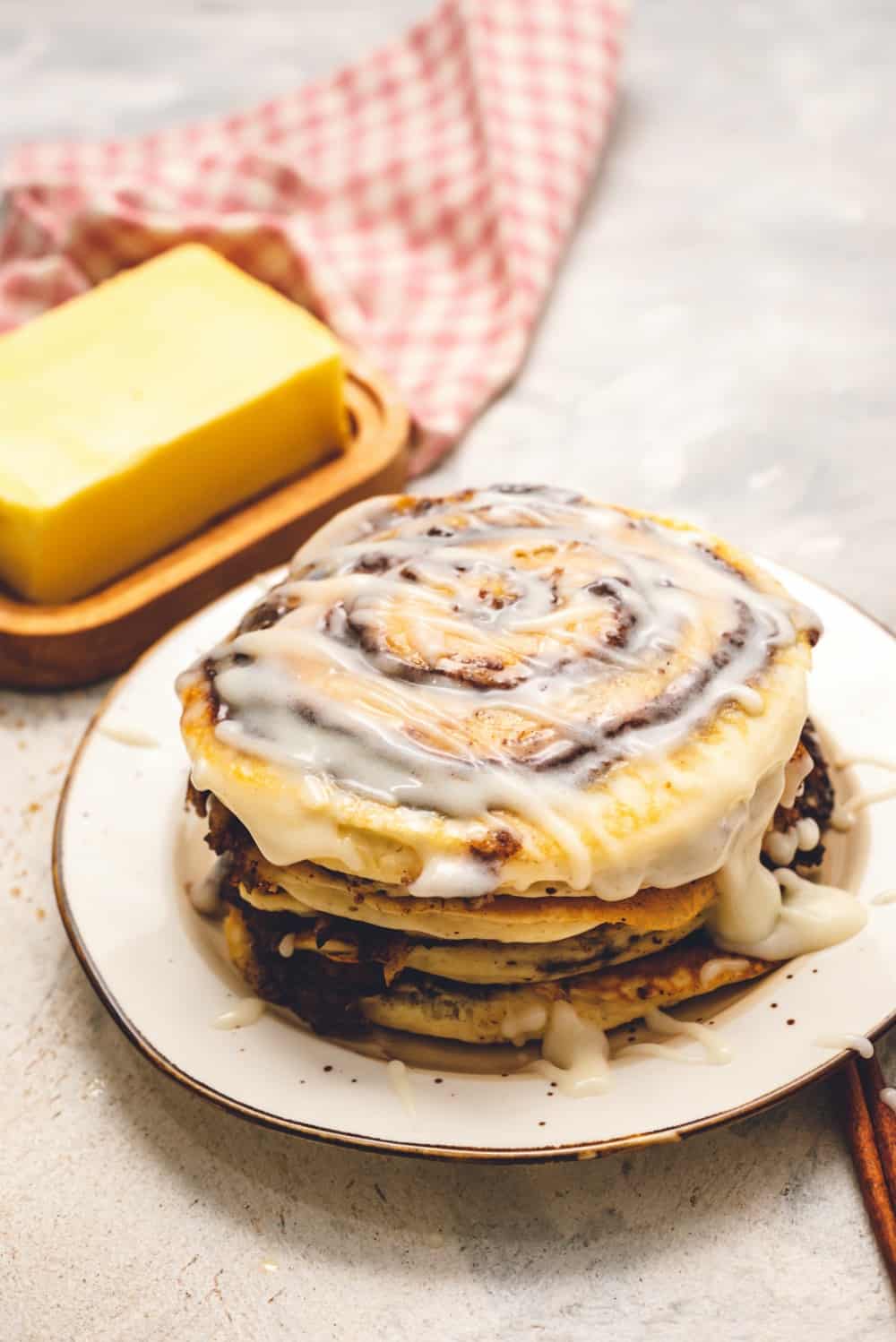 Cinnamon Roll Icing