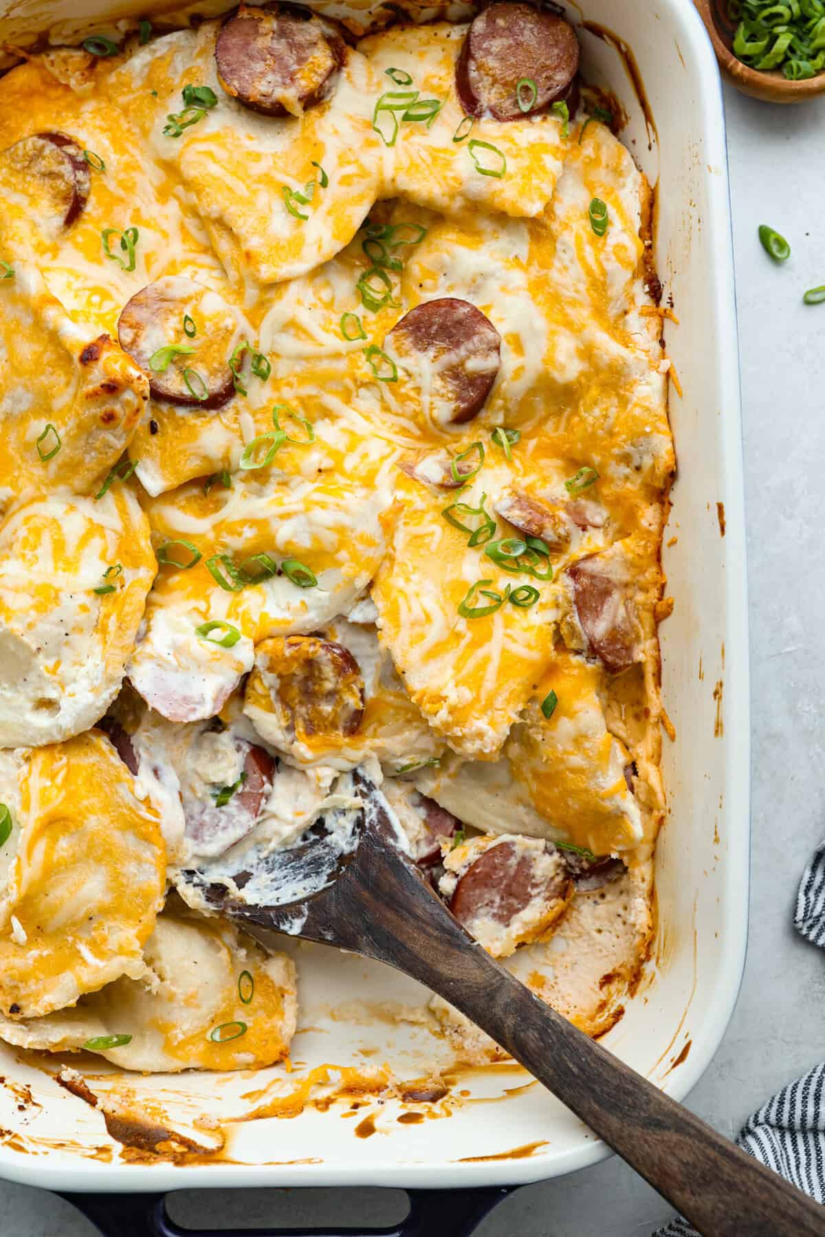 Cheesy Alfredo Ravioli Casserole