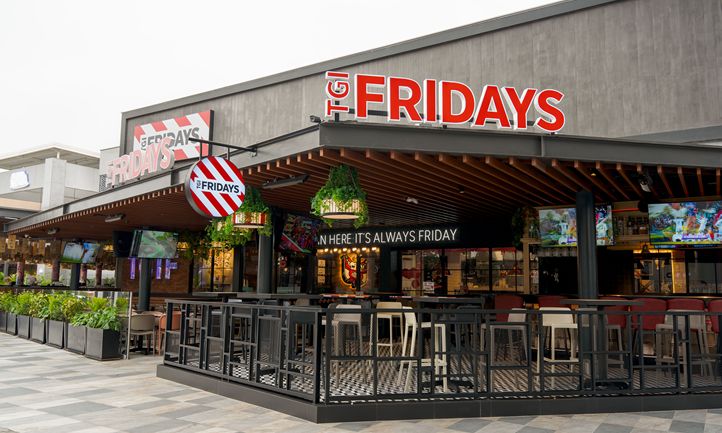 Legendary Restaurant Brands and 19 More Restaurant News Headliners of the Past Week