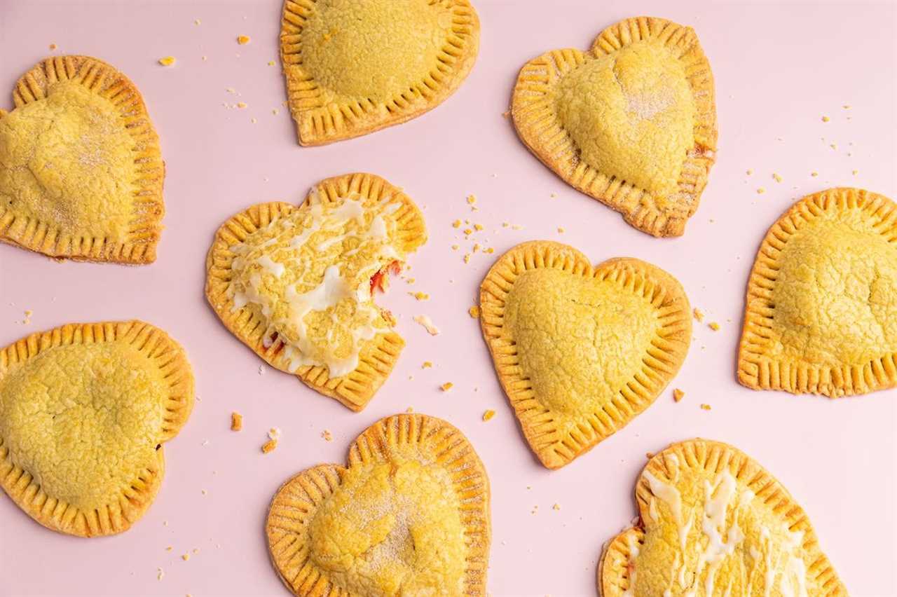 Heart-Shaped Hand Pies Return to Polly's Pies This Valentine's Day