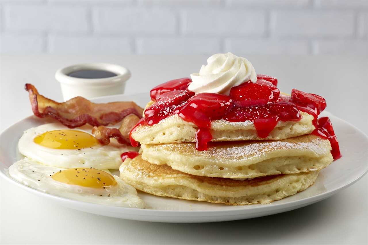 Perkins Strawberry Pancakes