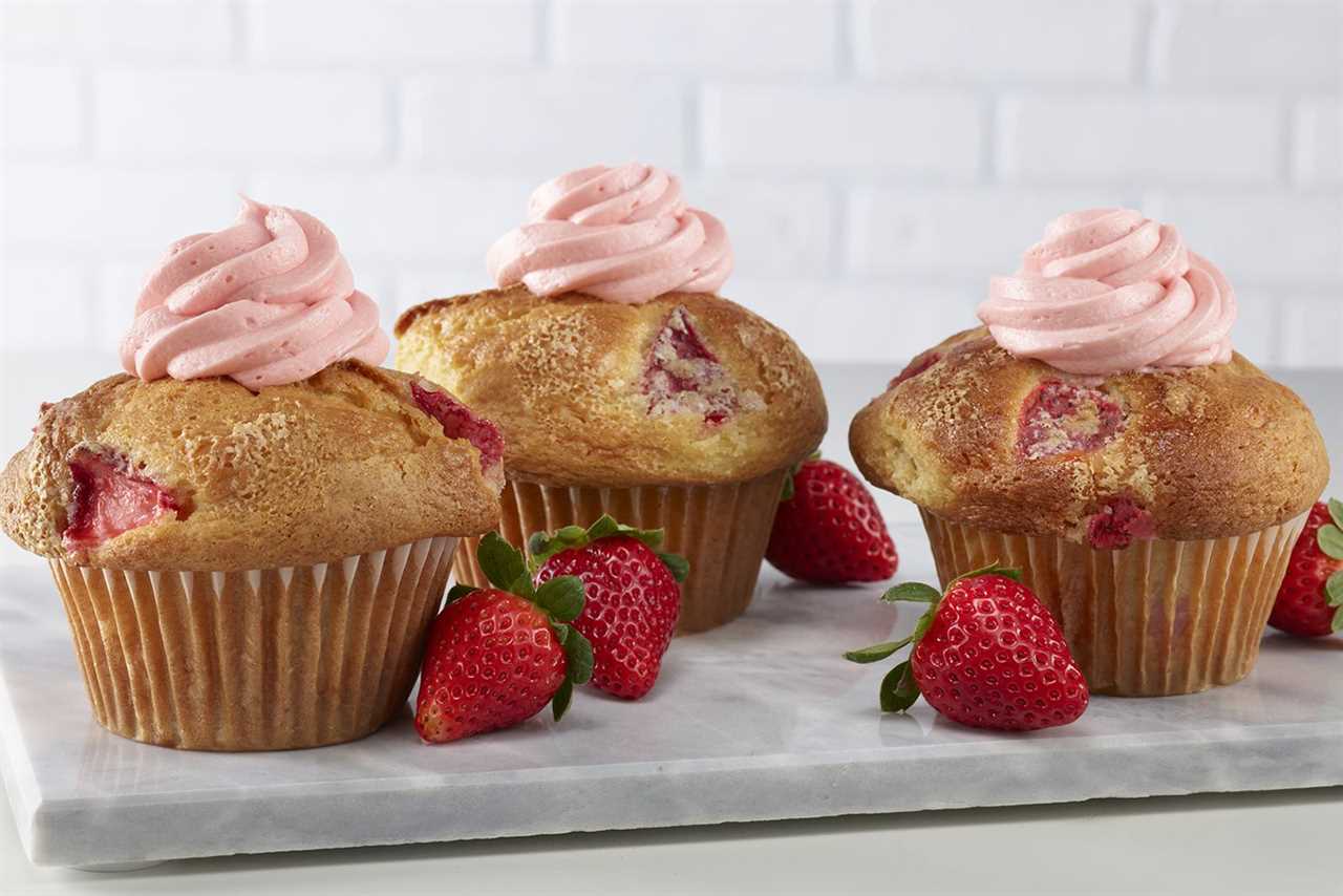 Perkins Strawberry Freshtival Returns With a New Chocolate-Covered Strawberry Cold Brew