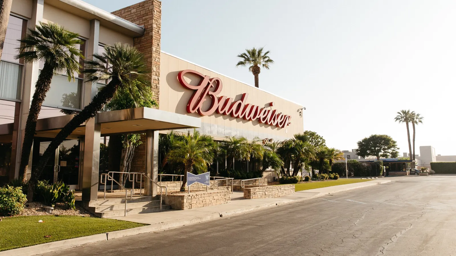 Anheuser-Busch doubles United States production financial investment to $600M.