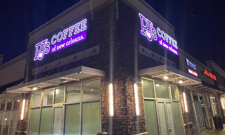 Restaurant Franchise News from JINYA Ramen Bar, Beyond Juicery + Eatery, Paris Baguette, and More!