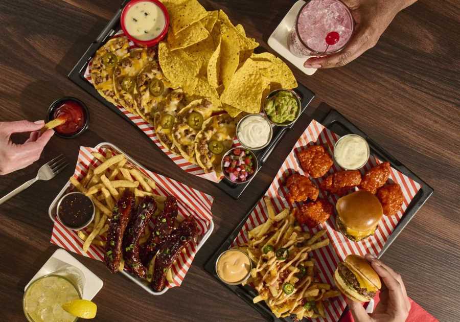 TGI Fridays Brings Fans Together with Fridays United for Football's Greatest Minute