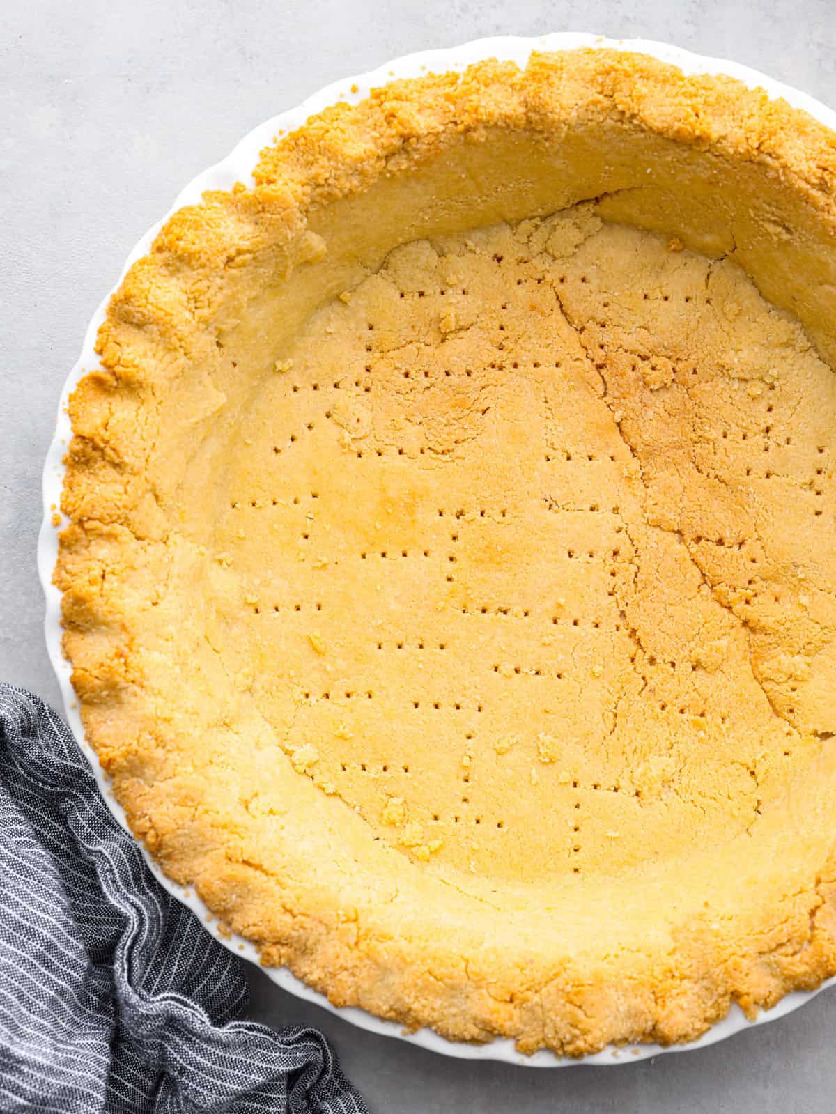 The Simplest Fresh Strawberry Pie