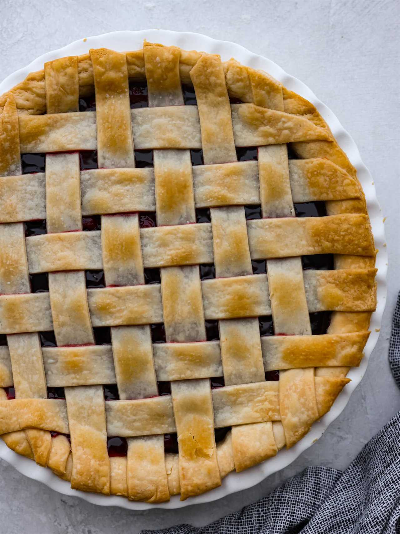 The Simplest Fresh Strawberry Pie