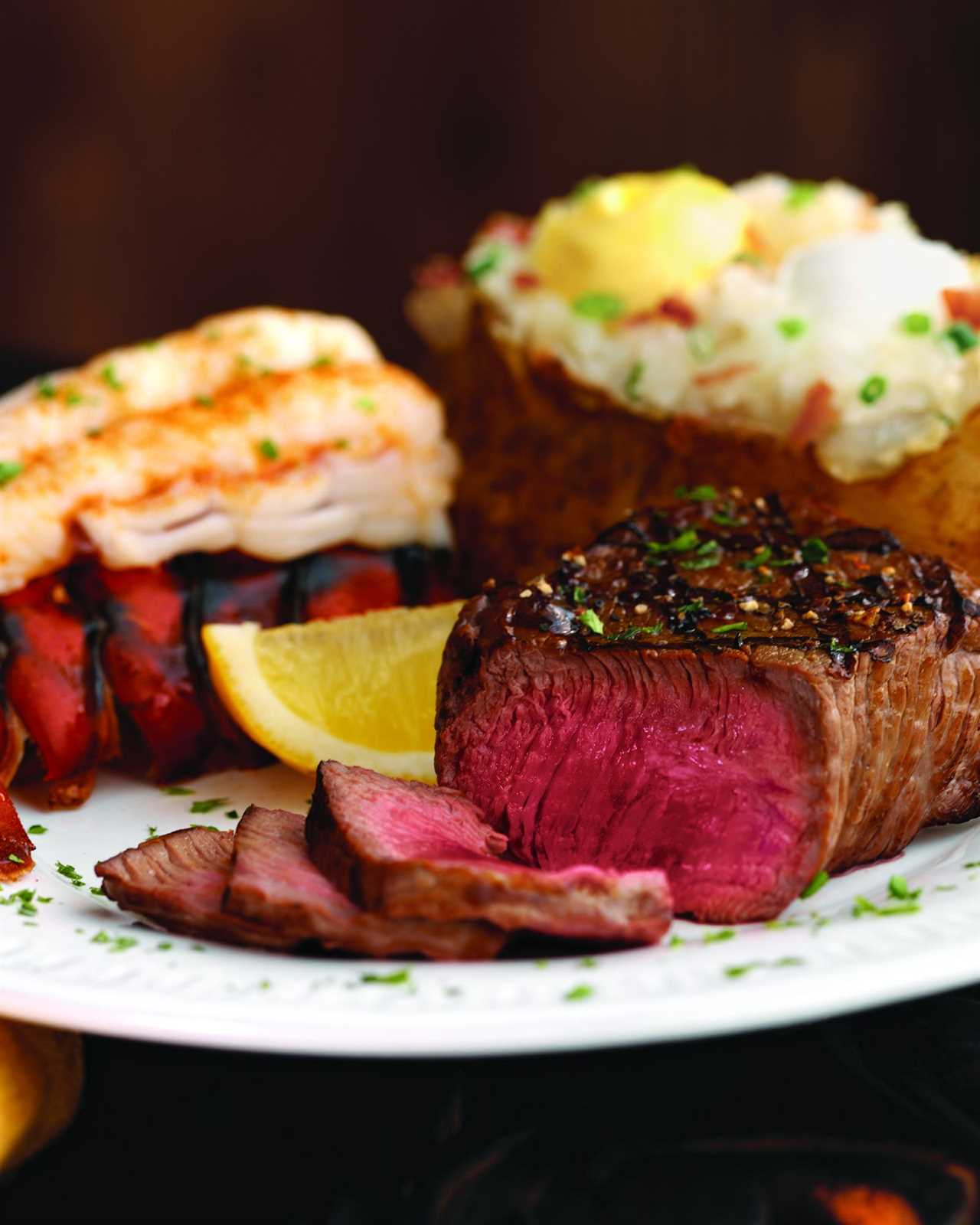 Steak and Ale Makes Triumphant Return to South Carolina With Franchise Development in Anderson
