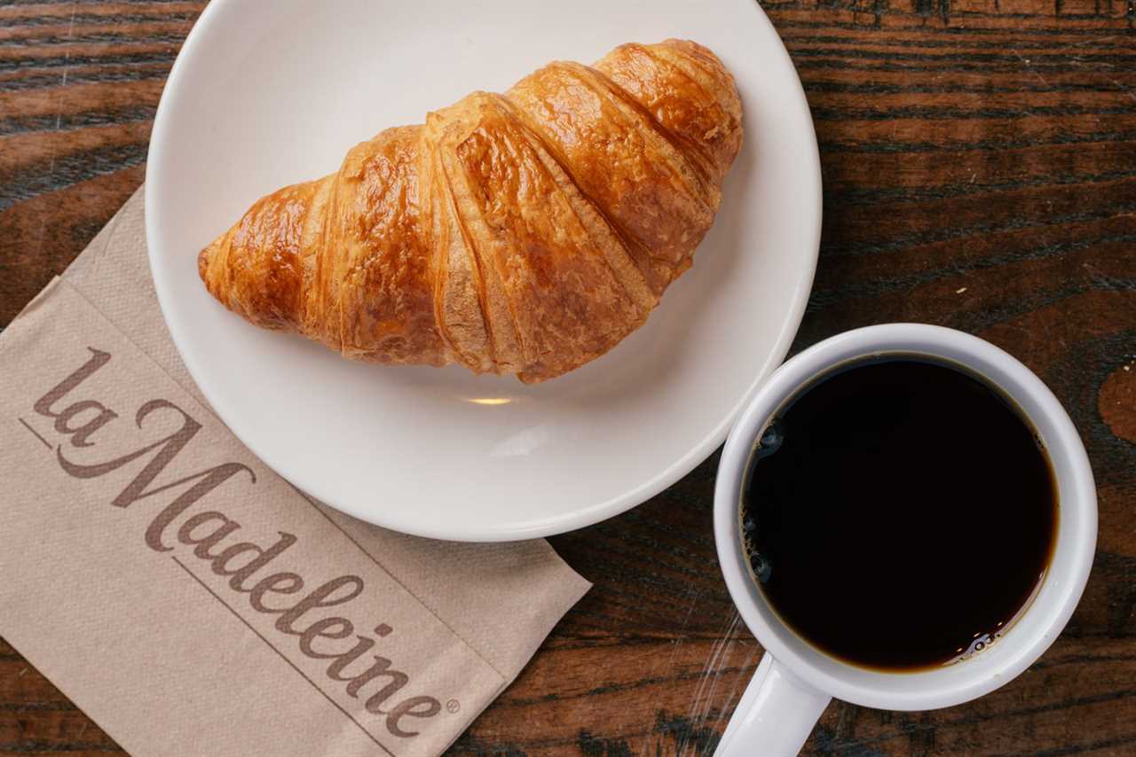 la Madeleine Celebrates Victories by the United States and France with Free Croissants