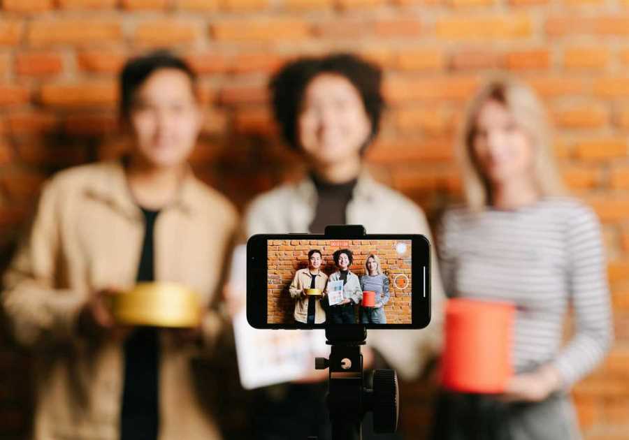 Exactly How to Locate Influencers for Restaurant Promotion