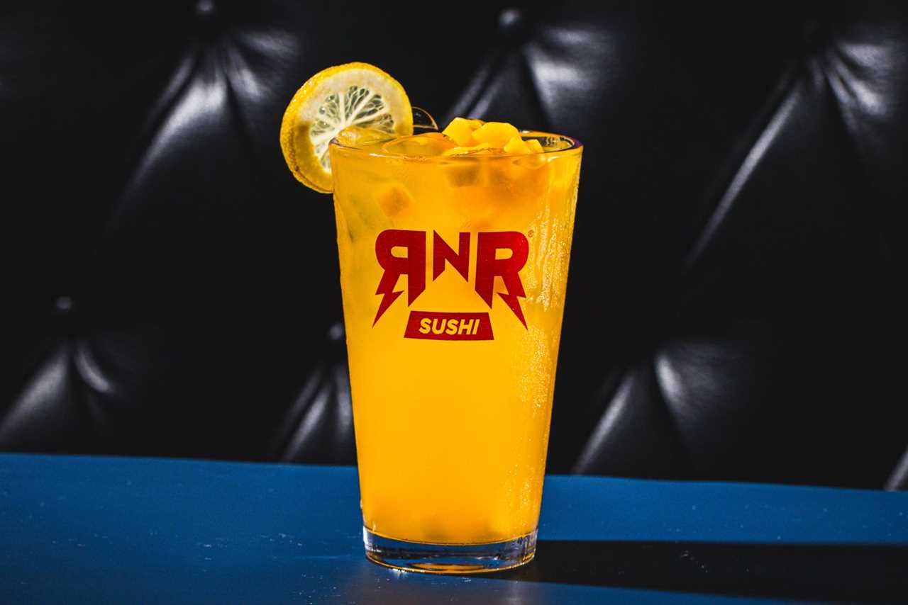CrabFest Hits the Main Stage at Rock N' Roll Sushi