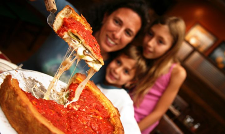 Restaurant News Bites: QR Codes, Movie and TV Restaurants, Post-Dinner Cigars, and More!