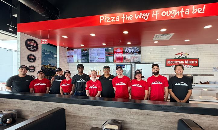 Restaurant Franchise News from Houston TX Hot Chicken, The Sandwich Spot, The Great Greek, and More!