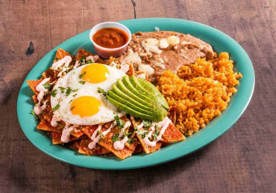 Ojos Locos Sports Cantina Wakes Up Early for Football Followers with New Breakfast Menu and Video Game Day Specials