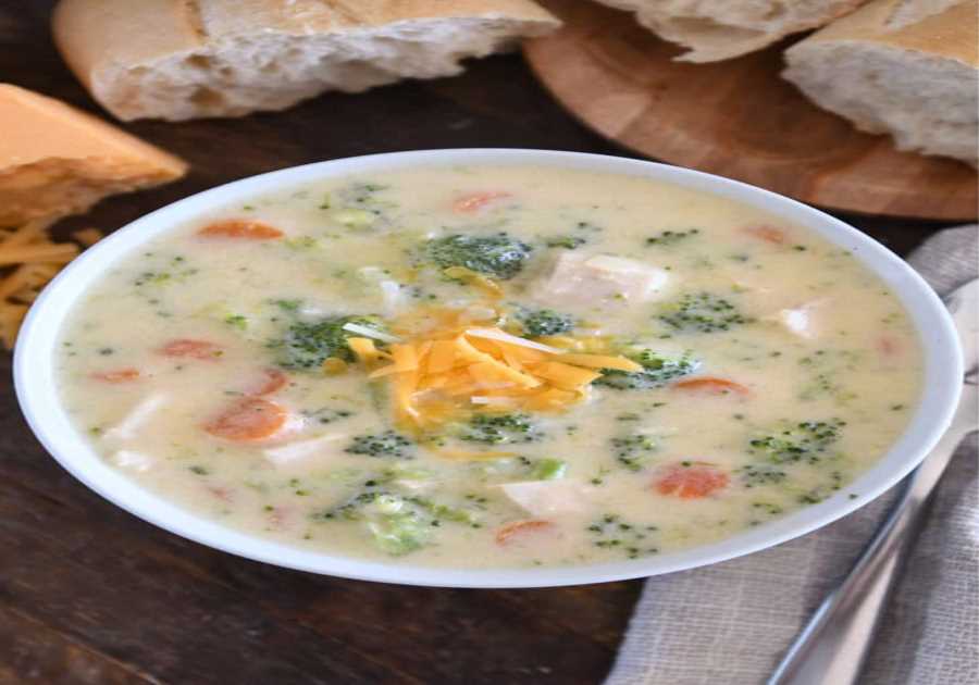 Cheesy Broccoli Chicken Soup