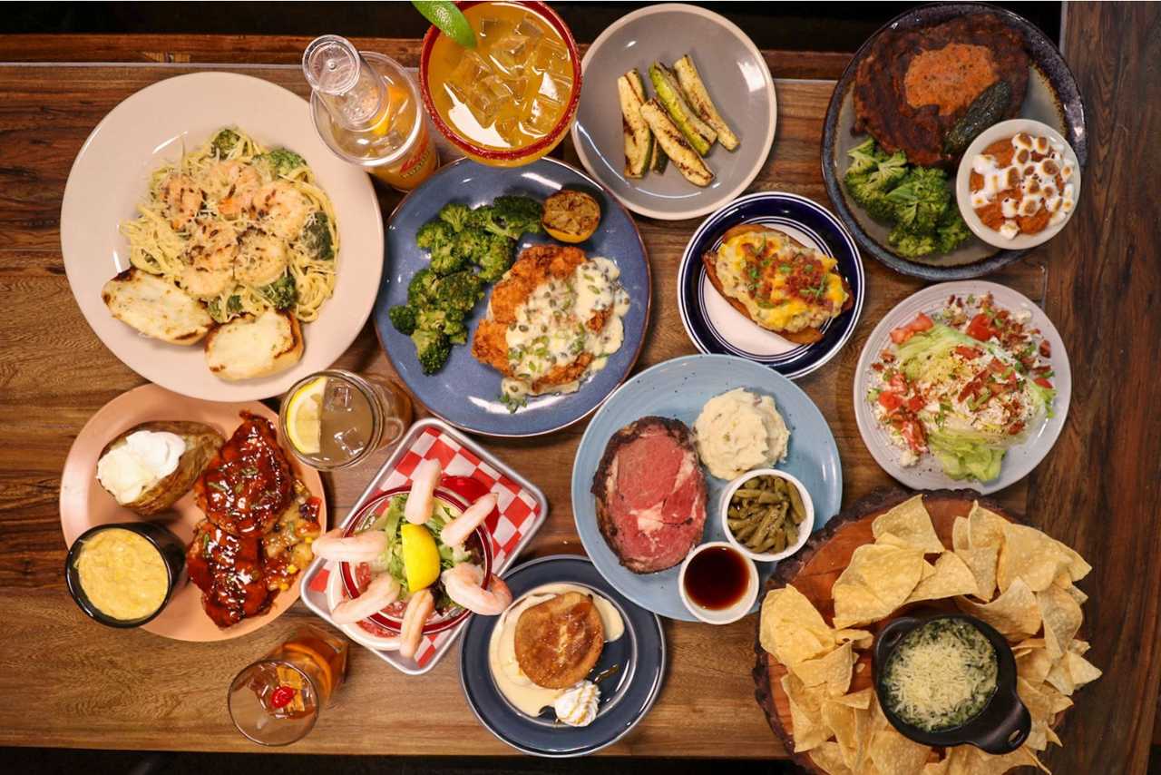 Logan's Roadhouse Fires Up Fall With Slow-Roasted Prime Rib, New Fireside Favorites and Holiday Feasts