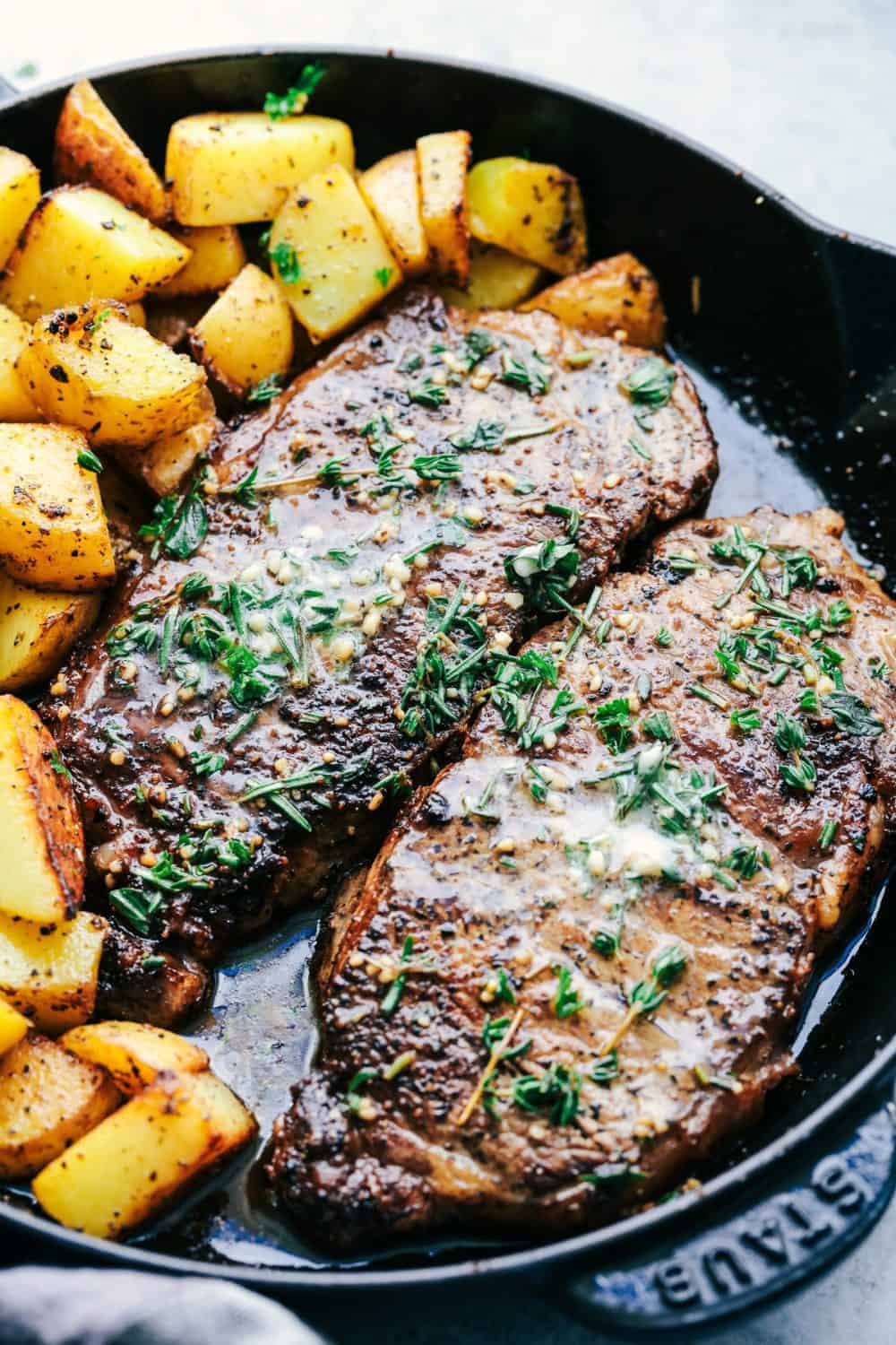 Slow Cooker Steak and Potatoes