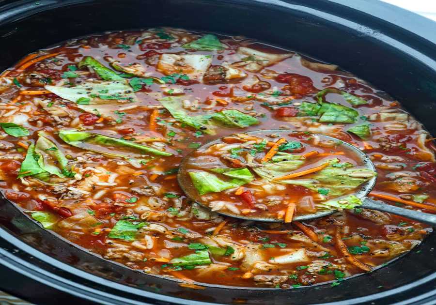 Crockpot Cabbage Roll Soup